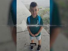 తన కొడుకు పట్ల టీచర్ చేసే హేళనను రికార్డ్ చేయడానికి, స్కూల్ బాగ్లో రికార్డర్ పెట్టిన తల్లి