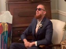 భర్తకు బహుమతిగా ఎన్క్రోమా గ్లాసెస్ ఇచ్చిన భార్య 