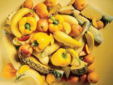 ఆరెంజ్, పసుపు రంగులో ఉన్న పండ్లను & కూరగాయలను తినడం వల్ల కలిగే ఆరోగ్య ప్రయోజనాలు ?