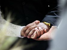 ఇంటర్ లో నేను ఏ అబ్బాయికి పడేదాన్ని కాదు, కానీ ఒకబ్బాయి నన్ను వాడుకుని వదిలేశాడు