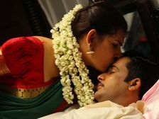 శోభనం రోజు నా వక్షోజాలను చూసి నా భర్త ఆశ్చర్యపోయాడు, స్త్రీల స్తనాల రకాల గురించి మగాళ్లకేం తెలుసు