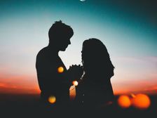 నా భార్య రాత్రిపూట అది అంటే పారిపోతుంది, ఉదయం వరకు కనపడకుండా దాక్కుంటుంది, ఏం చెయ్యమంటారోచెప్పండి