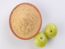 అందంగా జుట్టు పెరగడానికి : ఉసిరికాయ పౌడర్ 