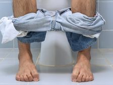 మీరు మలవిసర్జన చేసినప్పుడు రక్తస్రావం అవుతుందా? దీన్ని నయం చేయడానికి సాధారణ హోం రెమెడీస్ ఇవి ...!