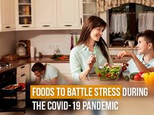 COVID 19 ఒత్తిడికి గురయ్యారా?డార్క్ చాక్లెట్,హెర్బల్ టీ, వెల్లుల్లి మీకు మంచి అనుభూతిని కలిగిస్తాయి