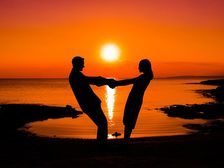 ఈ రాశుల వారు లవ్ లో ఈజీగా సక్సెస్ అవుతారట...! మీ రాశి కూడా ఉందేమో చూసెయ్యండి... 