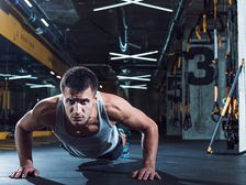 ఆరోగ్యంగా మరియు ఫిట్‌గా ఉండటానికి పురుషులు తప్పనిసరిగా రోజూ చేయాల్సిన 3 వ్యాయామాలు!