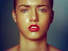 మీ చర్మం ఎప్పుడూ జిడ్డుగా ఉందా? ఐతే ఈ నూనెలను వాడండి... మీ ముఖం మెరిసిపోతుంది!