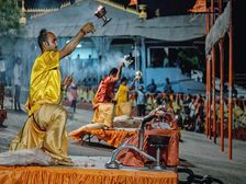 April 2022 Vrat And Festivals: ఈ నెలలో ఉగాది, రంజాన్ తో పాటు ఏయే పండుగలు వచ్చాయో తెలుసా... 