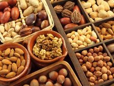 Dry Fruits In Winter: చలికాలంలో డ్రై ఫ్రూట్స్ ఎందుకు తినాలో తెలుసా?