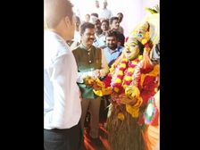 MRO In Kantara Getup: కాంతారా గెటప్ లో విజయనగరం ఎమ్మార్వో.. కుమ్మేశాడుగా