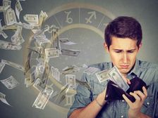 ఈ 5 రాశుల వారు కొత్త సంవత్సరానికి దుబారా ఖర్చు చేయవచ్చు.1 రూపాయి కూడా మిగలదు,జాగ్రత్త!పొదుపుపై శ్రద్ద పెట్టండి