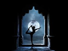 Chandra Namaskar: చంద్ర నమస్కారాలు చేస్తే ఇట్టే బరువు తగ్గుతారు