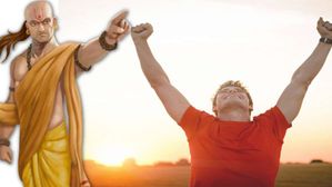 Chanakya Niti: జీవితంలో ఈ సుఖాలు అనుభవించాలంటే మంచి కర్మలు చేసుండాలి, అవేంటంటే..