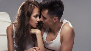 Relationship Yoga: భార్యాభర్తలు ఇద్దరూ శృంగారాన్ని బాగా ఎంజాయ్ చేయాలనుకుంటే ఈ యోగాసనాలు ప్రయత్నించండి