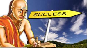 Chanakya Niti: ఏ వ్యక్తి విజయానికైనా ఇవే అత్యంత కీలకం, ఎట్టిపరిస్థితుల్లోనూ వదులుకోవద్దు