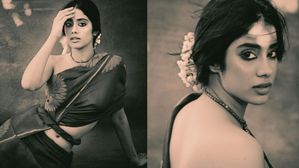 Janhvi Kapoor: పాత తరహా ఫోటోలతో జాన్వీ కపూర్ అందాల విందు