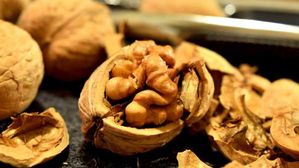 రోజుకు 5 వాల్ నట్స్ తింటే బాడీలో జరిగే అద్భుత మార్పులు..!