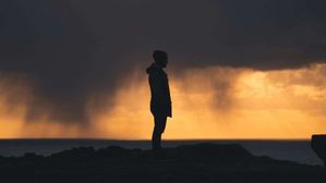 1 Man-40 Wives: 40 మంది స్త్రీలకు ఒక్కడే మొగుడు, అధికారులకు షాకిచ్చిన రెడ్ లైట్ ఏరియా 