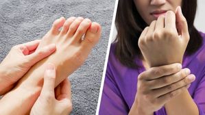 Numbness in legs and feet:చేతులు మరియు కాళ్ళ జలదరింపును తీవ్రంగా పరిగణించండి,ఇది తీవ్రమైన అనారోగ్యానికి సంకేతం