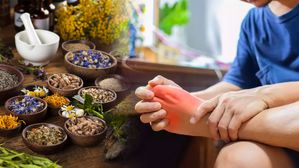 Uric Acid:కీళ్ళు, మూత్రపిండాలు, గుండెకు ప్రమాదం కలిగించే యూరిక్ యాసిడ్ తగ్గించే న్యాచురల్ ఫుడ్స్..!!