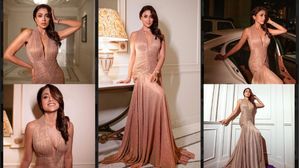 Shriya Saran: లేటు వయసులో ఘాటు అందాలు... అన్నీ చూపిస్తూ రచ్చ చేస్తున్న శ్రియా శరణ్!