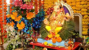 Ganesha Chathurti:వినాయకుడికి గరిక ఎందుకు ప్రీతిపాత్రం; దీని వెనుక కథ ఏంటో తెలుసా?