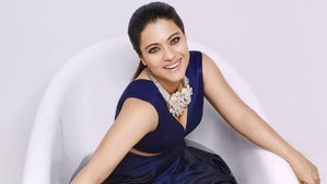 రష్మిక మందన తర్వాత కాజోల్  టార్గెట్: బట్టలు మార్చుకుంటున్న వీడియో వైరల్!