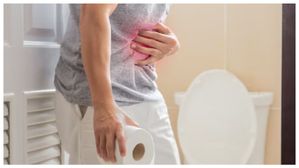  మీరు మలబద్ధకం సమస్యతో బాధపడుతున్నారా? ఐతే ఈ సమస్యకు కొబ్బరినూనె, కలబందతో ఇలా చెక్ పెట్టండి