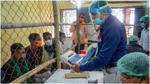 ఈవీఎంల ద్వారా ఓట్ల లెక్కింపు ఎలా జరుగుతుంది, ఎవరు లోపలికి వెళ్లగలరు?మీకు తెలియని కొన్ని ప్రశ్నకు సమాధానాలు..