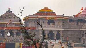 రామమందిర ప్రారంభోత్సవం: ప్రాణ ప్రతిష్ఠాపన ప్రత్యక్ష ప్రసారం ఎక్కడ ఎలా చూడాలి?ఎన్ని గంటలకు ప్రసారం?