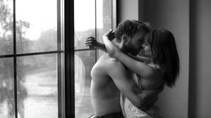 మీ బెడ్‌రూమ్‌తో పాటు... ఈ ప్రదేశాల్లో రొమాన్స్ చేయడం... మీకు మస్త్ మజా ఉంటుంది..!