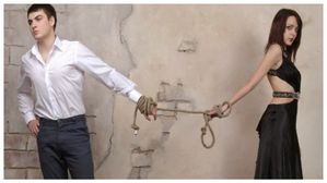 మీ భాగస్వామి నుండి ఈ  4 విషయాలు మాత్రం ఆశించవద్దు,  అలా చేస్తే మీ సంబంధం త్వరగా నాశనం అవుతుంది.