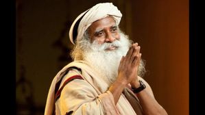 ఈ గురువులు చాలా కాస్లీ గురూ..! ఆస్థులు చూస్తే షాక్ కావాల్సిందే..!