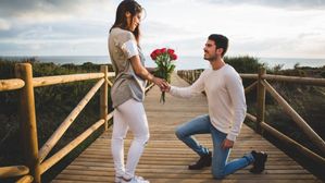 మీకు నచ్చిన అమ్మాయికి ఎలా ప్రపోజ్ చేయాలి? ఎక్స పర్ట్ టిప్స్ 