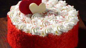 కేక్స్ ఎక్కువగా తింటున్నారా? అయితే మీరు ప్రమాదంలో ఉన్నట్లే!