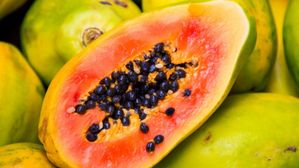 బొప్పాయి తింటున్నారా?.. ఇది తెలుసుకోకపోతే క్యాన్సర్ బారిన పడడం ఖాయం!