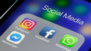 పార్లమెంట్ లో సంచలన చట్టం ఆమోదం..ఆ వయస్సు వచ్చే వరకు సోషల్ మీడియా వాడటంపై బ్యాన్!