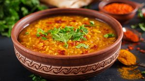 Tomato Dal: ఆంధ్ర స్టైల్ టమాటో పప్పు.. ఇలా చేసుకొని తింటే, ముద్ద అన్నం కూడా మిగల్చరు!