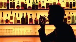 Alcohol: వామ్మో ఇంత జరుగుతుందా..మందుబాబులూ ముందు ఈ విషయం తెలుసుకోండి