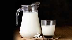 ఆవు పాలు మంచిదా? గేదె పాలు మంచిదా? ఎలా తెలుసుకోవాలంటే?