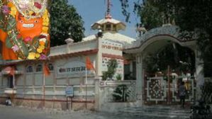  భక్తుల వివాదాన్ని స్వయంగా ప్రత్యక్షమై పరిష్కరించిన ఆంజనేయ స్వామి.. ఈ ఆలయం ఎక్కడుందో తెలుసా