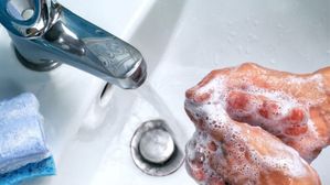 Washing hands: పదే పదే చేతులు కడుక్కుంటున్నారా?..ఖచ్చితంగా ఈ విషయం తెలుసుకోవాల్సిందే
