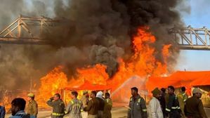 Kumbh Mela: మహా కుంభమేళా భారీ అగ్నిప్రమాదం.. 30 టెంట్లు దగ్ధం! పదుల సంఖ్యలో మృతులు?