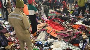 Maha Kumbh: కుంభమేళాలో తీవ్ర విషాదం.. 15 మంది మృతి?