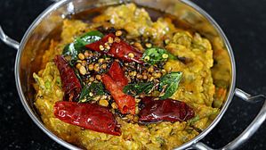 నోరూరించే వంకాయ పచ్చడి.. తలుచుకుంటేనే నోరూరుతుంది! కమ్మగా ఎలా చేసుకోవాలంటే?