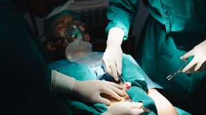 మోచేతి మీద పురుషాంగం.. వైద్య చరిత్రలోనే ఇదే తొలిసారి!