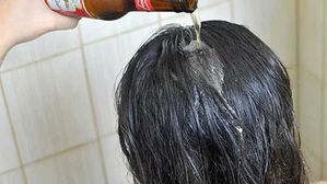 బీర్‌ను జుట్టుకు రాసుకుంటే ఇన్ని ప్రయోజనాలు ఉన్నాయా?.. ఇది తెలిస్తే షాంపూలు కూడా బంద్ చేస్తారు!