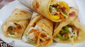 Egg Roll: తింటే ఇలాంటి ఎగ్ రోల్ తినాలి, నోట్లో వేసుకునే నాలుక తాండవమే, ఇంట్లోనే ఎలా చేసుకోవాలంటే?