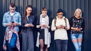 నేటితరం పిల్లలు మాట్లాడే మాటలకు అర్ధం ఏంటో తెలుసా.. వాటి అర్థాలు ఇక్కడ తెలుసుకోండి!